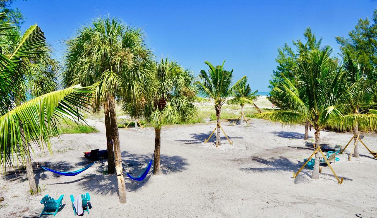 The Molloy - Treasure Island Suites & Cottages St. Pete Beach Ngoại thất bức ảnh